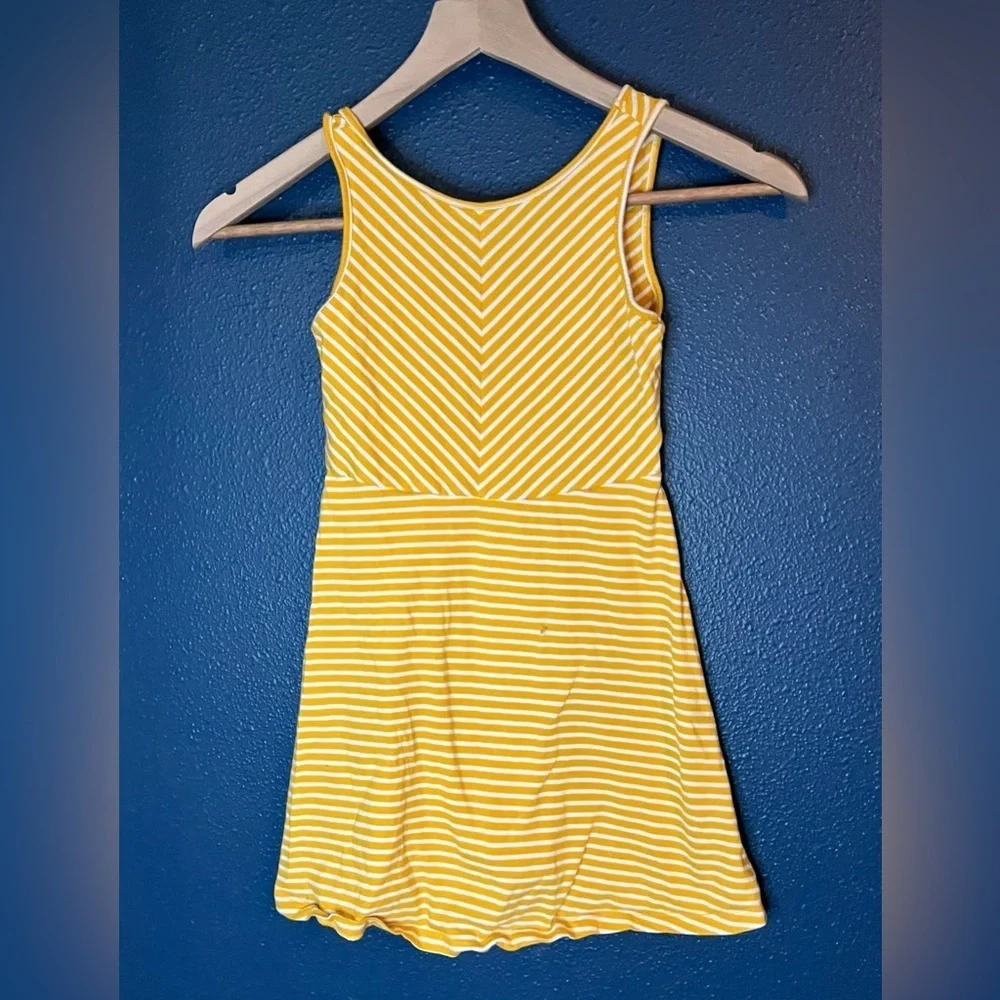Old Navy Girls’ Bundle – Size S (6–7) – Lot of 4